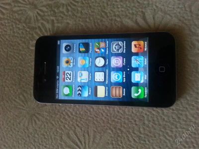 Лот: 2915789. Фото: 1. Iphone 4 32gb black. Смартфоны