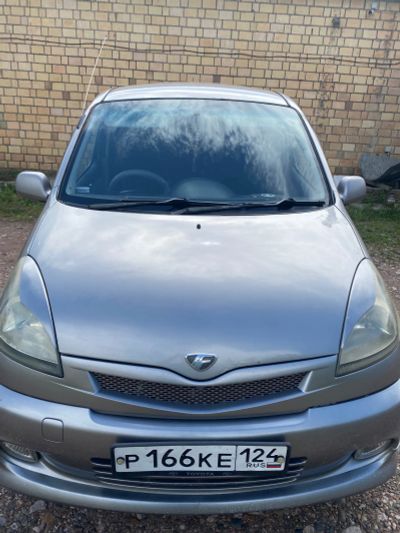 Лот: 25578320. Фото: 1. Toyota FUN CARGO. Двигатель и элементы двигателя