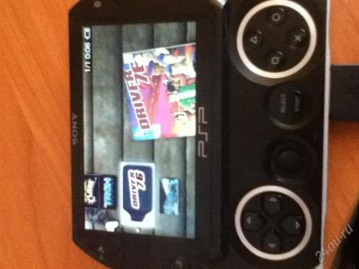 Лот: 2933257. Фото: 1. psp go 16 gb, wi-fi, практически... Игровые приставки, консоли