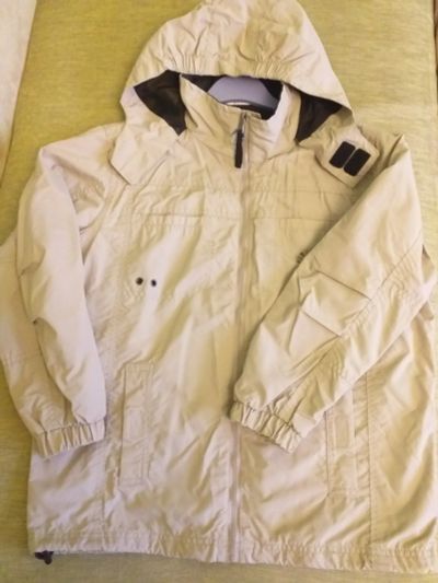 Лот: 18867647. Фото: 1. Куртка (ветровка) Pocopiano оригинал... Верхняя одежда