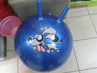 Лот: 2716003. Фото: 1. фитбол детский 55 см с двумя ручками. Фитнес, аэробика и гимнастика