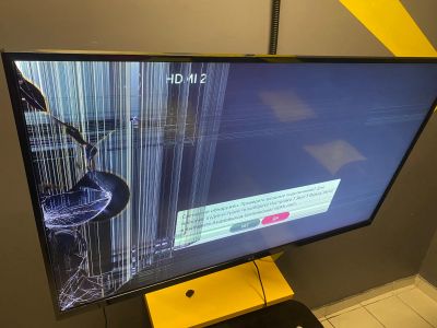 Лот: 21248270. Фото: 1. Телевизор lg 49UJ620V. Телевизоры