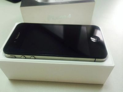 Лот: 4409629. Фото: 1. iPhone 4. Смартфоны