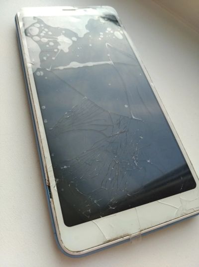 Лот: 15310955. Фото: 1. Xiaomi Redmi 6A Работает!. Дисплеи, дисплейные модули, тачскрины