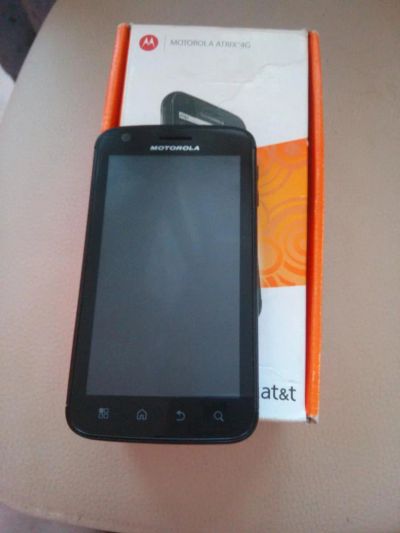 Лот: 6038112. Фото: 1. Motorola Atrix 4g (не включается... Смартфоны