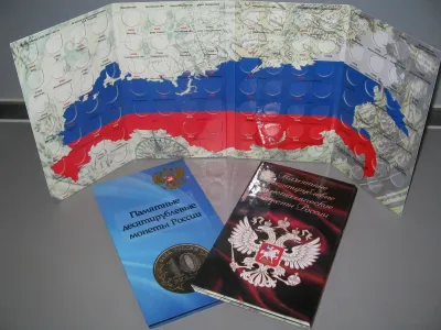 Лот: 23659253. Фото: 1. альбом для монет (планшет) 10... Аксессуары, литература