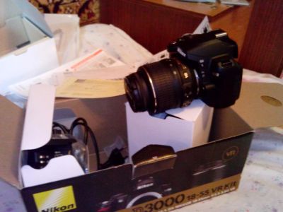 Лот: 3174431. Фото: 1. Nikon D3000 новая. Гарантии до... Цифровые зеркальные