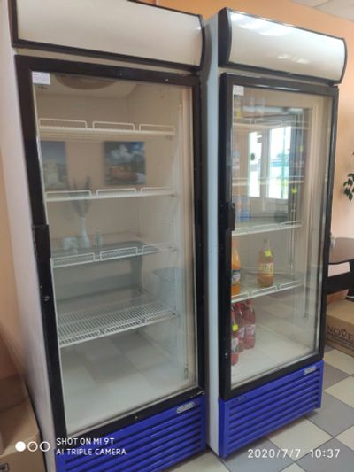 Лот: 16236737. Фото: 1. Холодильник витринный. Холодильное