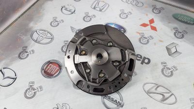 Лот: 23587376. Фото: 1. Насос масляный АКПП Mazda Demio... Трансмиссия