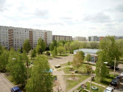 Лот: 13850591. Фото: 1. 2х комнатную в городе Сосновоборск. Квартиры, студии