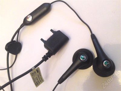 Лот: 657751. Фото: 1. гарнитура для SonyEricsson с наушниками. Красноярск