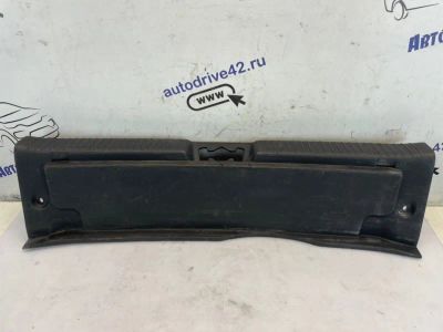 Лот: 24872210. Фото: 1. накладка замка багажника Kia Venga... Кузов