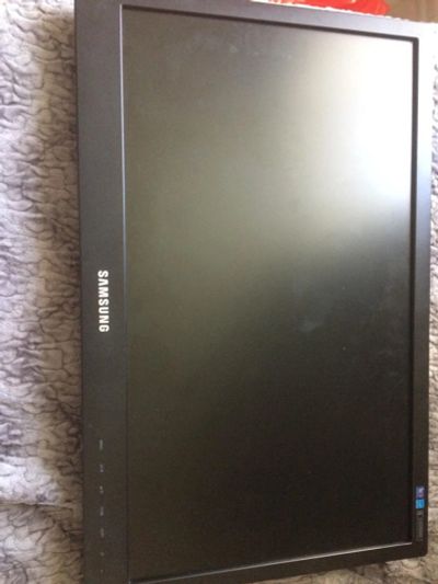 Лот: 9794521. Фото: 1. Монитор Samsung 22. ЖК-мониторы