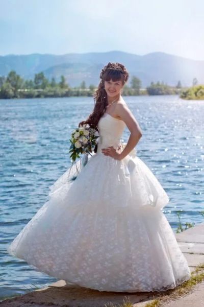 Лот: 6005877. Фото: 1. Продам очень красивое свадебное... Свадебные платья