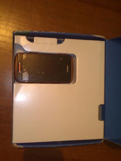 Лот: 3247065. Фото: 1. nokia c6-01. Кнопочные мобильные телефоны