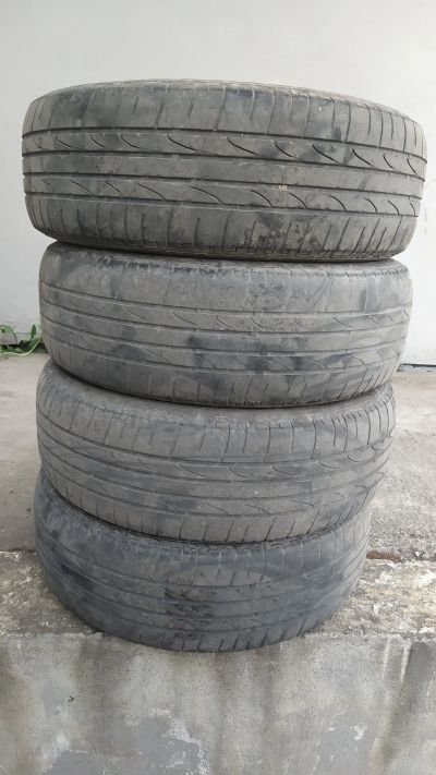 Лот: 19155288. Фото: 1. 215/65r16 Bridgestone Dueler H... Шины
