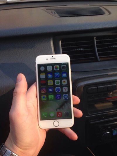 Лот: 9054725. Фото: 1. iPhone 6 gold 128gb. Смартфоны