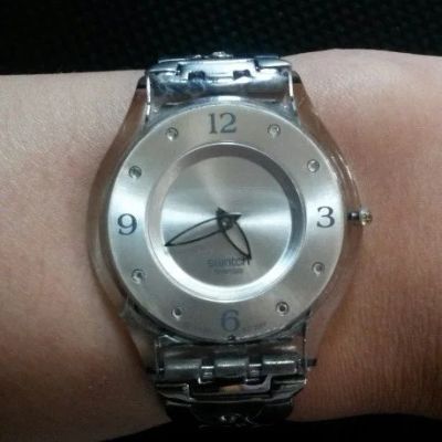Лот: 4164015. Фото: 1. Часы Swatch женские. Оригинальные наручные часы