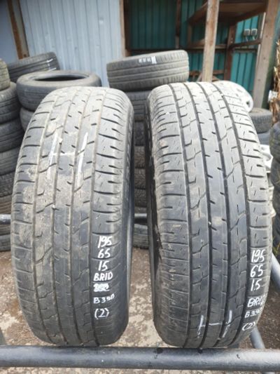 Лот: 23493306. Фото: 1. 2шт 195-65-15 Bridgestone B390. Шины