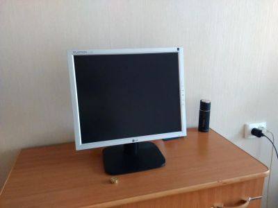 Лот: 4387663. Фото: 1. LG Flatron L1718s. ЖК-мониторы
