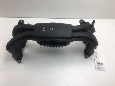 Лот: 21113583. Фото: 1. Коллектор впускной Subaru Legacy... Двигатель и элементы двигателя