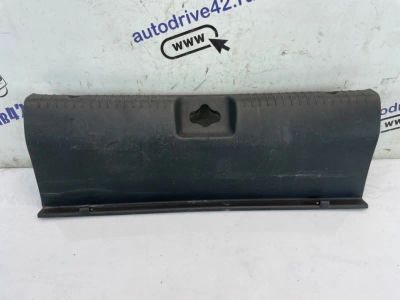 Лот: 24938995. Фото: 1. накладка замка багажника Hyundai... Двигатель и элементы двигателя