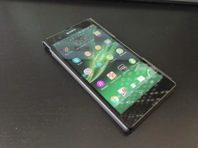 Лот: 7087237. Фото: 1. Sony Xperia Z. Смартфоны