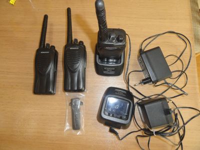 Лот: 23274509. Фото: 1. Рации Kenwood TK-2206 оригинальные... Рации, радиостанции
