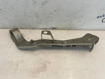 Лот: 24627492. Фото: 1. кронштейн фары Renault Fluence... Двигатель и элементы двигателя