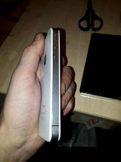 Лот: 12781925. Фото: 1. Iphone 4s 16gb. Смартфоны