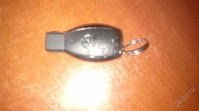 Лот: 1628140. Фото: 1. Usb флэшка mersedes 4gb. USB-флеш карты