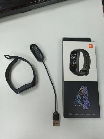 Лот: 15274363. Фото: 1. Фитнес браслет Mi Band 4 Black... Смарт-часы, фитнес-браслеты, аксессуары