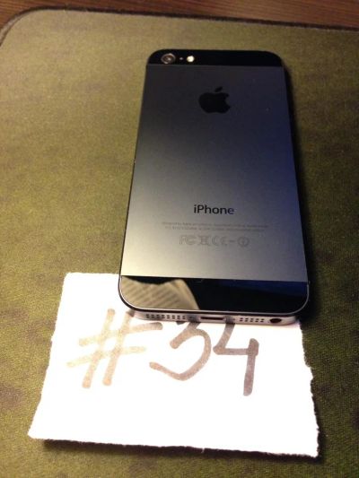 Лот: 4566478. Фото: 1. #34 Б/У iPhone 5 64GB черный состояние... Смартфоны