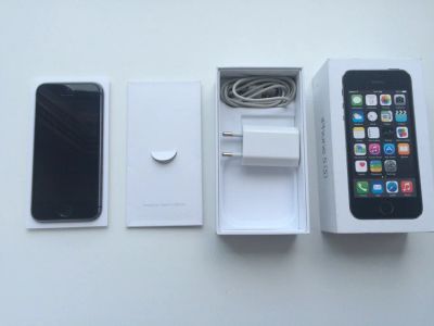 Лот: 8646081. Фото: 1. iphone 5s 16gb полный комплект. Смартфоны