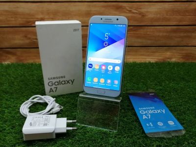 Лот: 15788805. Фото: 1. Смартфон Samsung Galaxy A7 (2017... Смартфоны