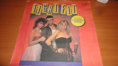 Лот: 18253679. Фото: 1. " Tight fit " большая пластинка. Аудиозаписи