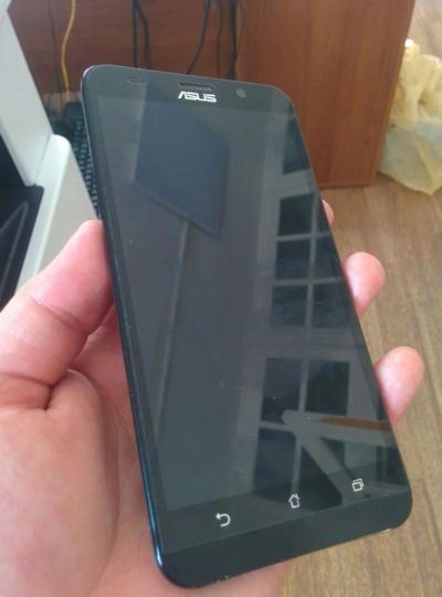 Лот: 7742802. Фото: 1. Asus Zenfone 2 ZE551ML 4Gb/32Gb... Смартфоны