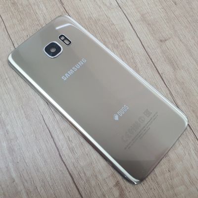 Лот: 18831979. Фото: 1. Задняя крышка Samsung Galaxy S7... Корпуса, клавиатуры, кнопки