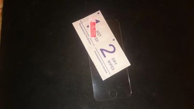Лот: 8026734. Фото: 1. стекло на iphone 5/5s. Защитные стёкла, защитные плёнки