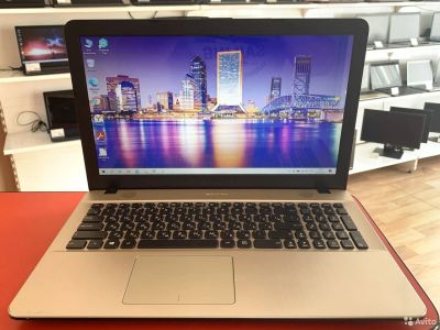 Лот: 17753097. Фото: 1. Ноутбук Asus 4 ядра/SSD 120Gb. Ноутбуки