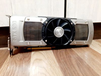 Лот: 18421035. Фото: 1. Geforce GTX 690 4GB 512 bit Обмен. Видеокарты