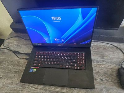 Лот: 23515250. Фото: 1. Ноутбук игровой MSI Titan GT77... Ноутбуки