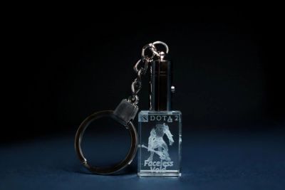 Лот: 5097750. Фото: 1. Брелок Dota 2 Faceless Void внутри... Брелоки для ключей