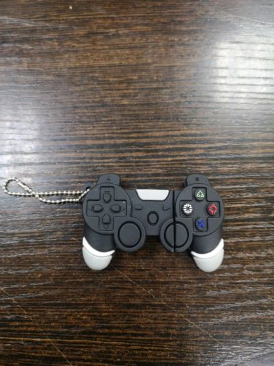 Лот: 14583863. Фото: 1. GamePad USB. USB-флеш карты