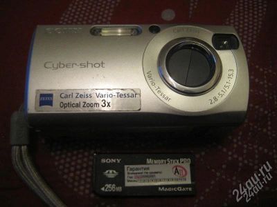 Лот: 785451. Фото: 1. Компактный фотоаппарат Sony Ericsson... Цифровые компактные