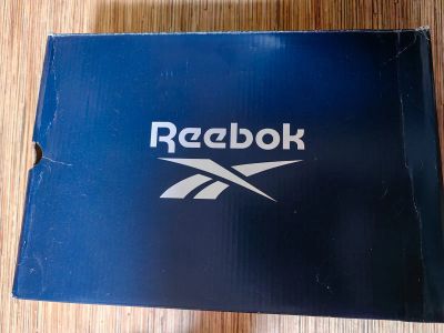 Лот: 22530238. Фото: 1. Кроссовки Reebok. Кеды, кроссовки, слипоны