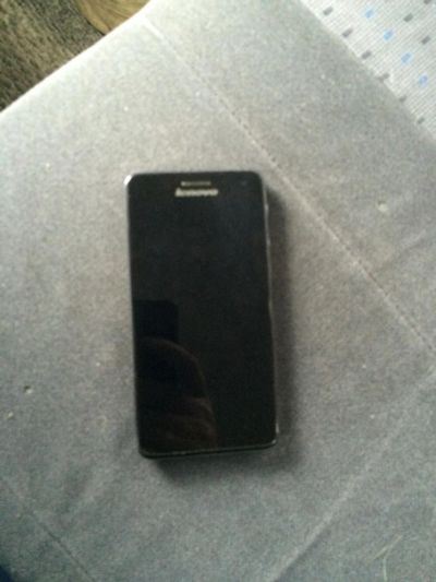 Лот: 6353354. Фото: 1. Lenovo s660. Смартфоны