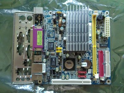 Лот: 6248840. Фото: 1. Материнская плата Gigabyte GA-C7V7-RH. Другое (комплектующие)