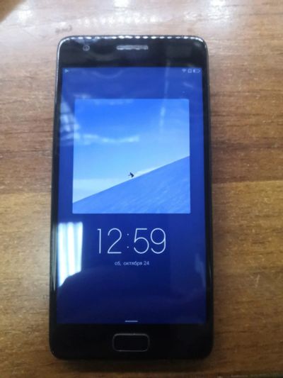 Лот: 16724918. Фото: 1. Lenovo Zuk Z2 4/64. Смартфоны