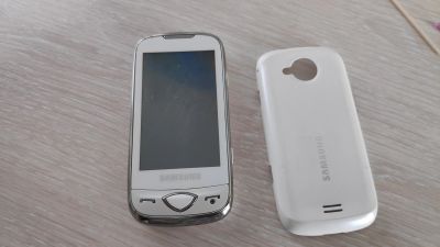 Лот: 17988568. Фото: 1. Samsung GT-S5560. Смартфоны